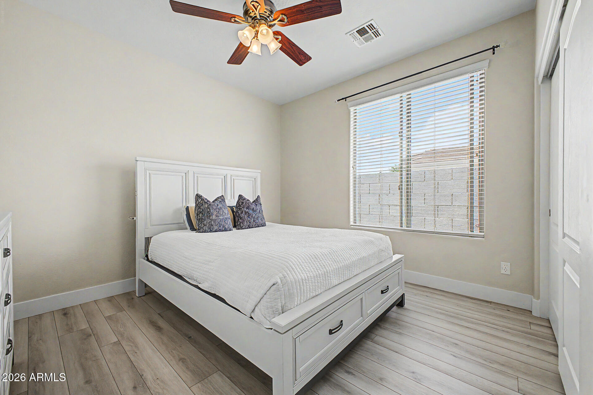 6745 Rachael Way Gilbert, AZ 85298 - Photo 38 of 69 49 - Rachael