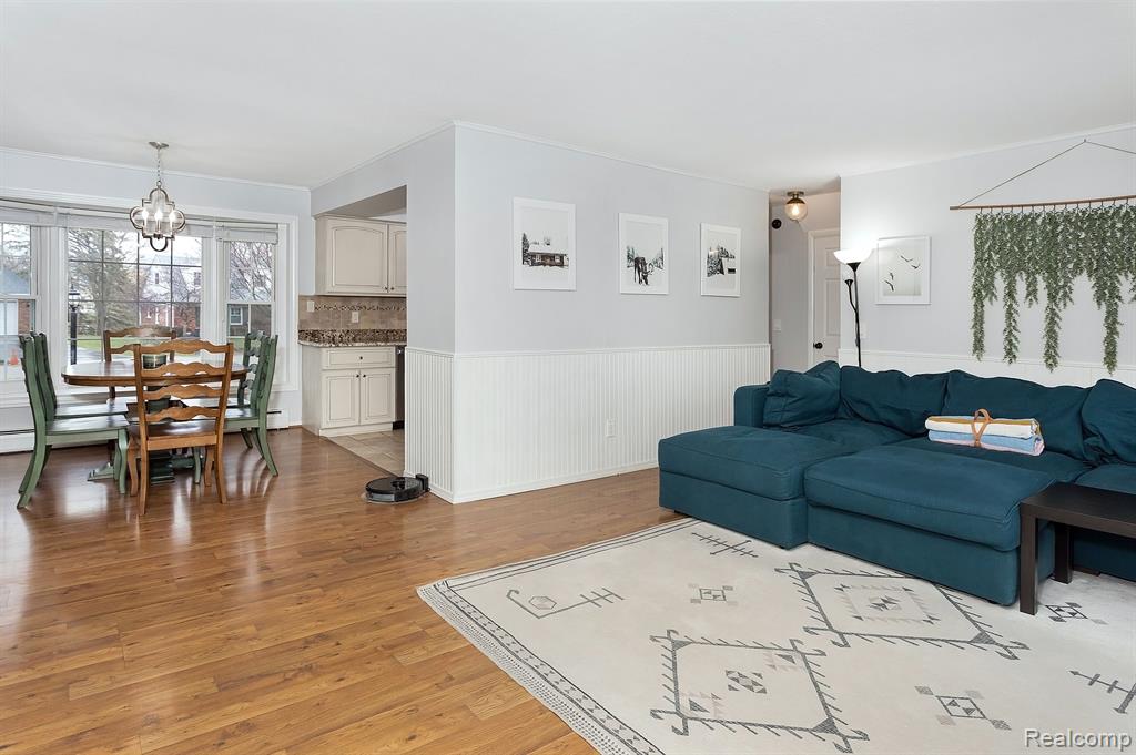 30323 Wicklow Road Farmington Hills, MI 48334 - Photo 11 of 33