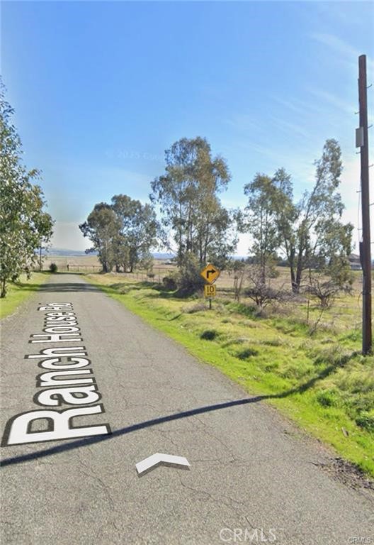 5160 Ranch House Road Sheridan, CA 95681 - Photo 10 of 25 a view of a yard with an outdoor space