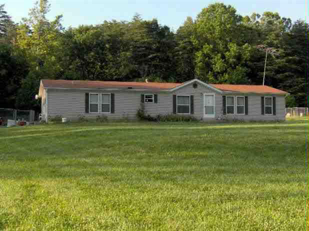 7968 East Blankenbaker Road Pekin, IN 47165 - Photo 1 of 4 Gallery Image 1