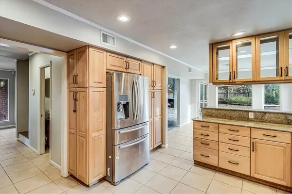 $2,800 | 5518 Sarazen Drive, Corpus Christi, TX 78413