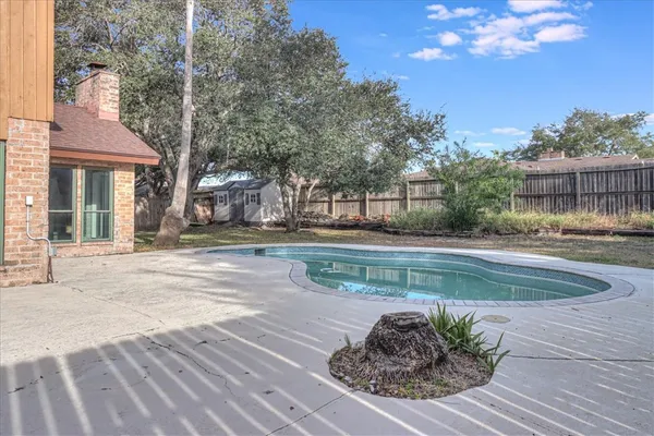 $2,800 | 5518 Sarazen Drive, Corpus Christi, TX 78413
