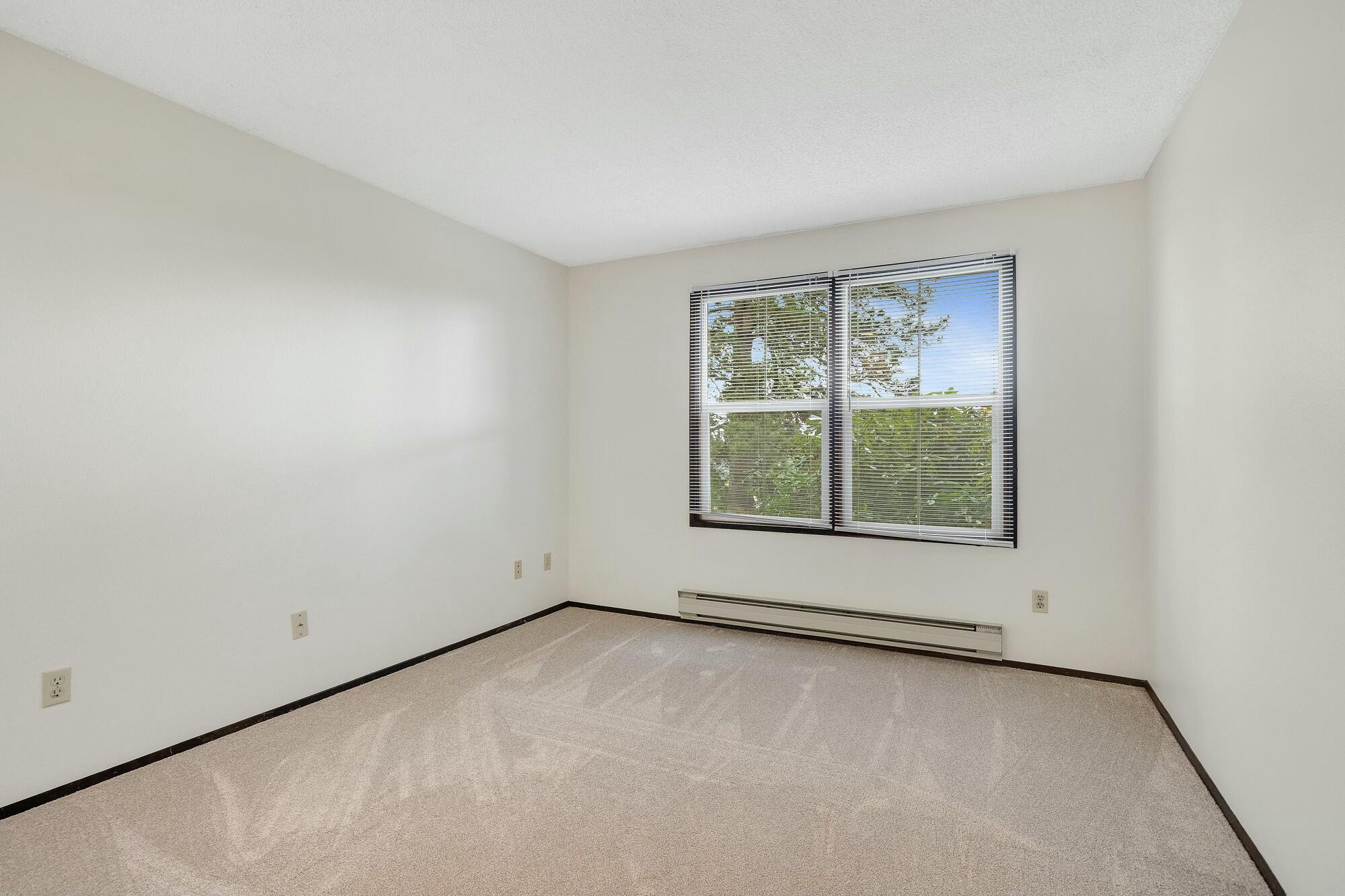 12679 Southwest Prince Edward Court Tigard, OR 97224 - Photo 10 of 19 tempImage9KlD2c