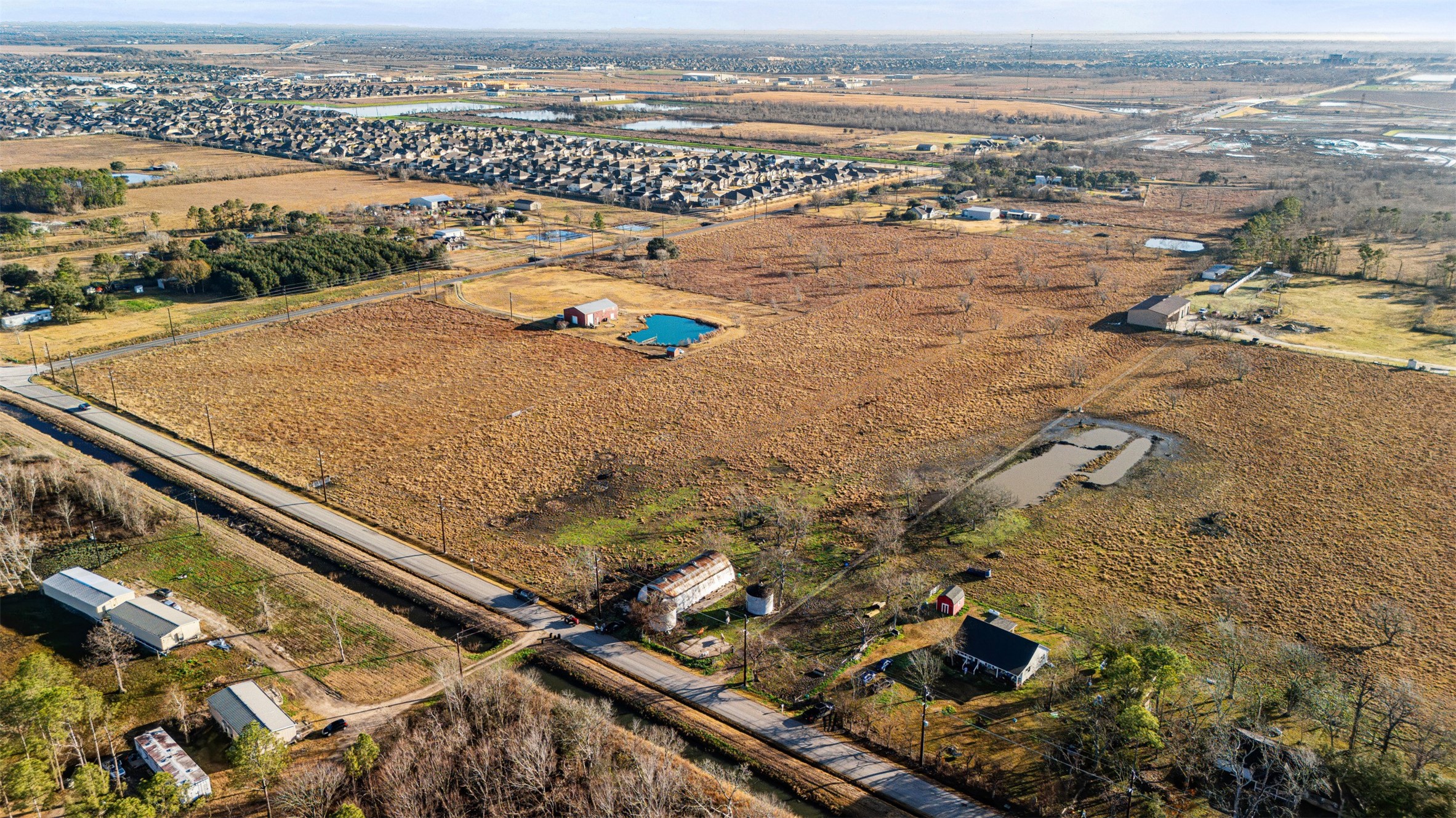0 County 48 Rosharon, TX 77583 - Photo 3 of 6 an aerial view of beach and ocean
