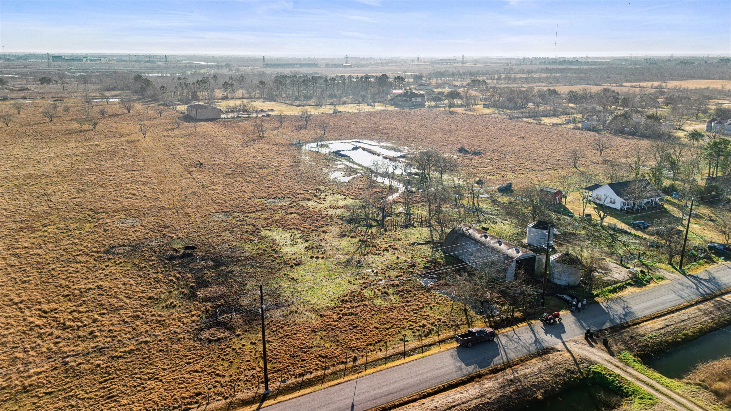 0 County 48 Rosharon, TX 77583 - Photo 4 of 6 a view of a city