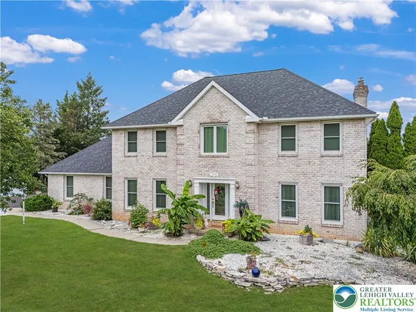 $707,777 | 3739 Lindy Drive, Orefield, PA 18069