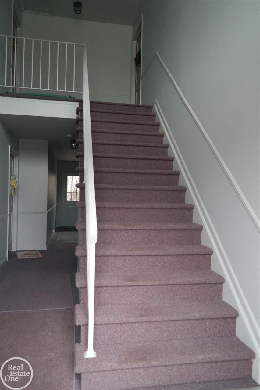 801 West Long Lake Road, Unit C4 Bloomfield Hills, MI 48302 - Photo 4 of 16