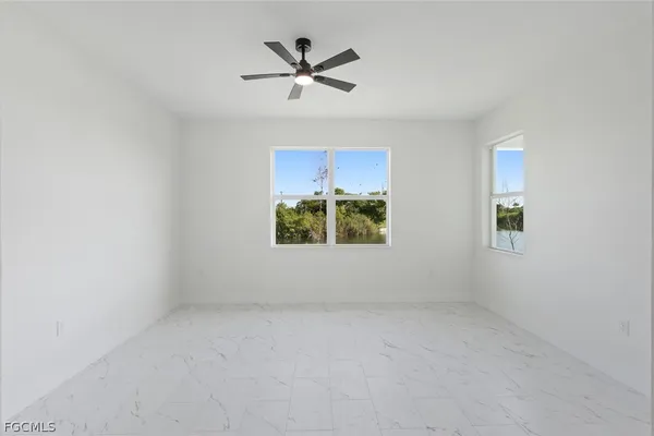 $2,600 | 4306 Northwest 35th Street, Cape Coral, FL 33993