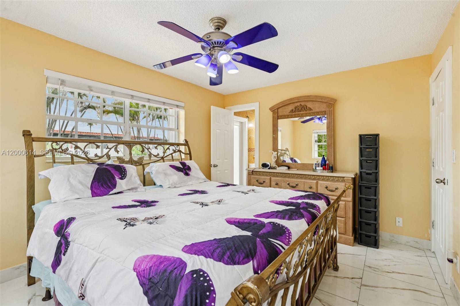 1900 Southwest 87th Court Miami, FL 33165 - Photo 17 of 25