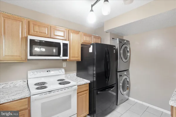 $359,900 | 1090 East Thornhill Place, Frederick, MD 21703