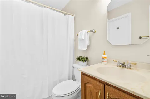 $399,500 | 2645 Cox Neck Road, Chester, MD 21619