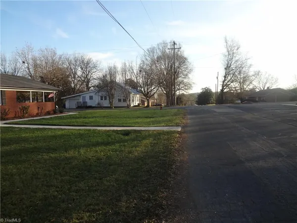 $245,000 | 108 North Bingham Street, Denton, NC 27239