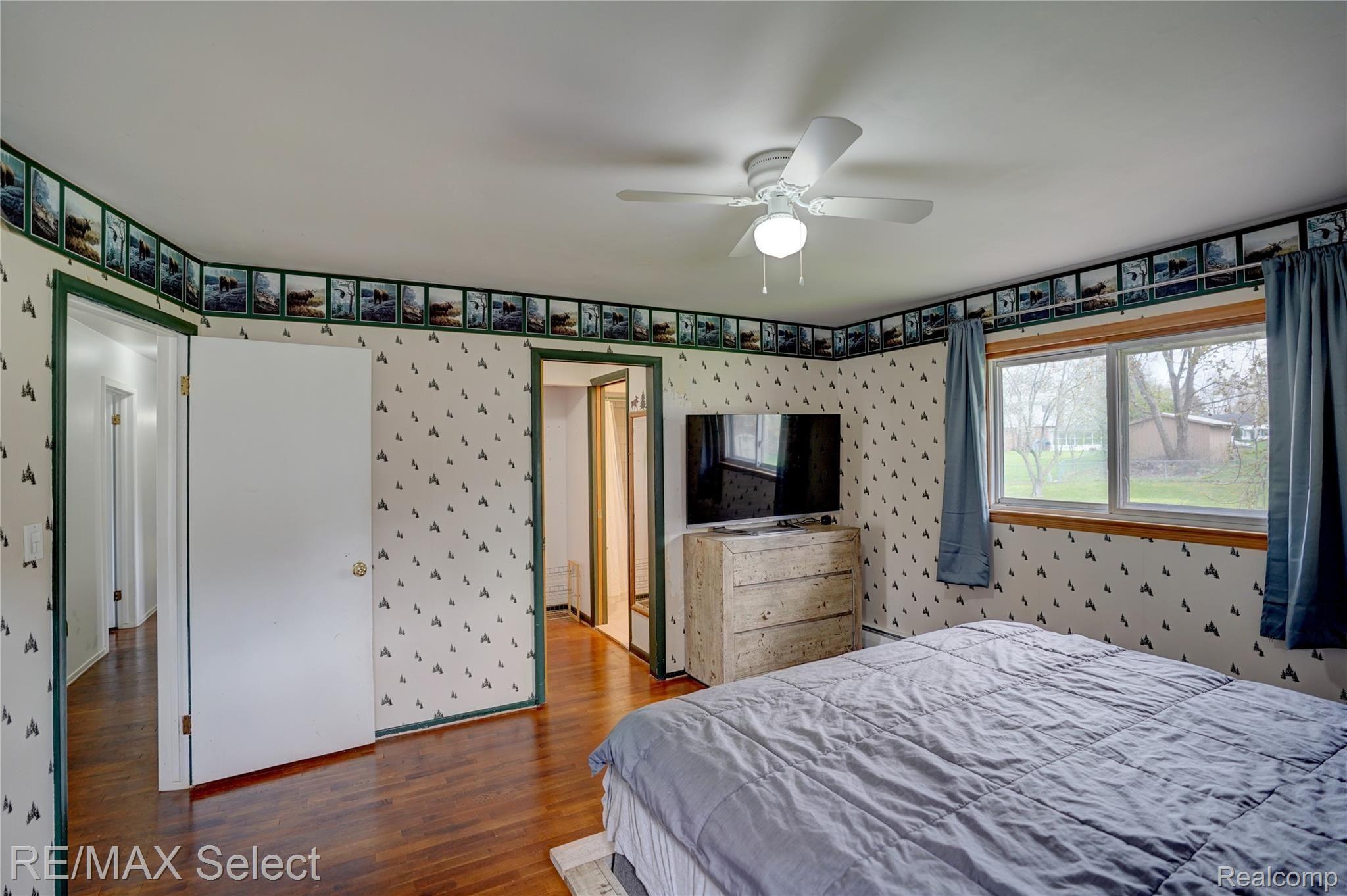 757 Huntington Road Grand Blanc, MI 48439 - Photo 23 of 37 757 Huntington Road 57.jpg