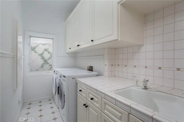 $5,995,000 | 212 Kings Place, Newport Beach, CA 92663