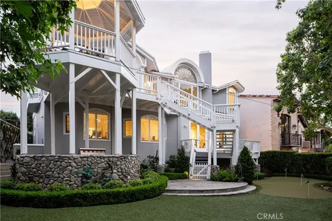 $5,995,000 | 212 Kings Place, Newport Beach, CA 92663