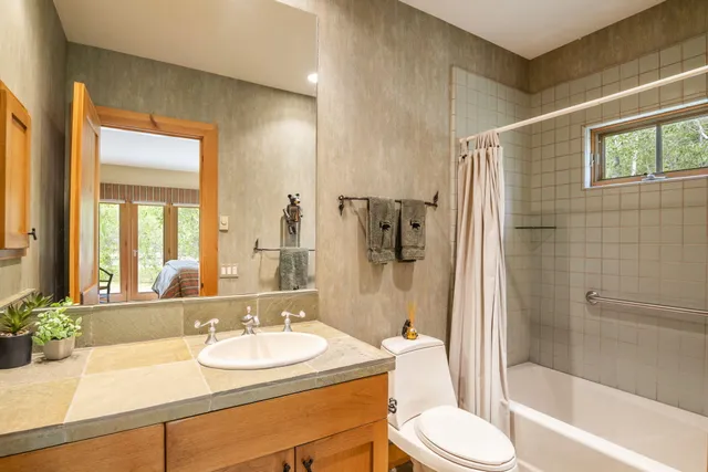 $5,265,000 | 120 West Channel Lane, Blaine County, ID 83333