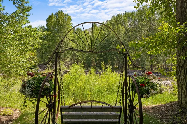 $5,265,000 | 120 West Channel Lane, Blaine County, ID 83333