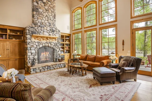 $5,265,000 | 120 West Channel Lane, Blaine County, ID 83333