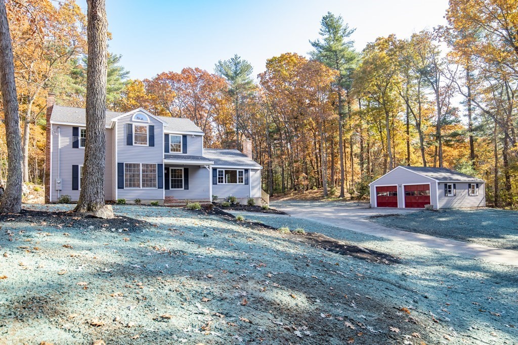 5 Marlboro Road Georgetown, MA 01833 - Photo 3 of 41 Gallery Image 3