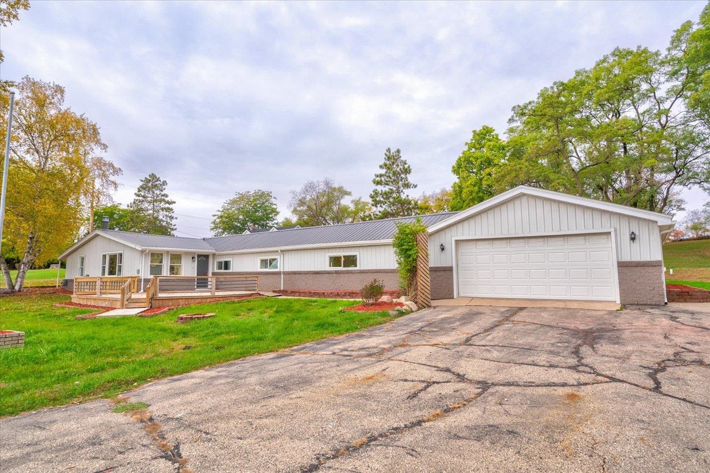 W8388 Crawford Road Portage, WI 53901 - Photo 43 of 51