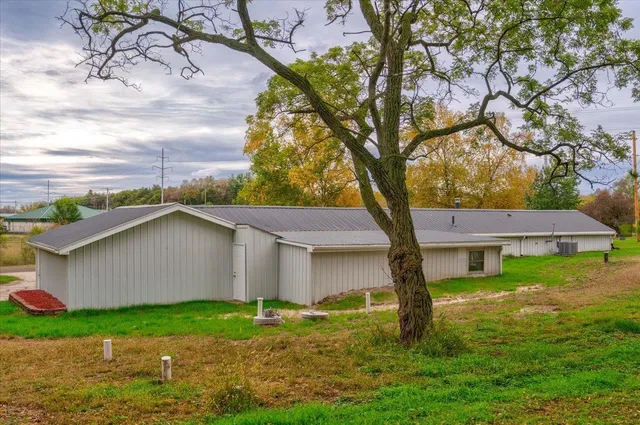 $370,000 | W8388 Crawford Road, Portage, WI 53901