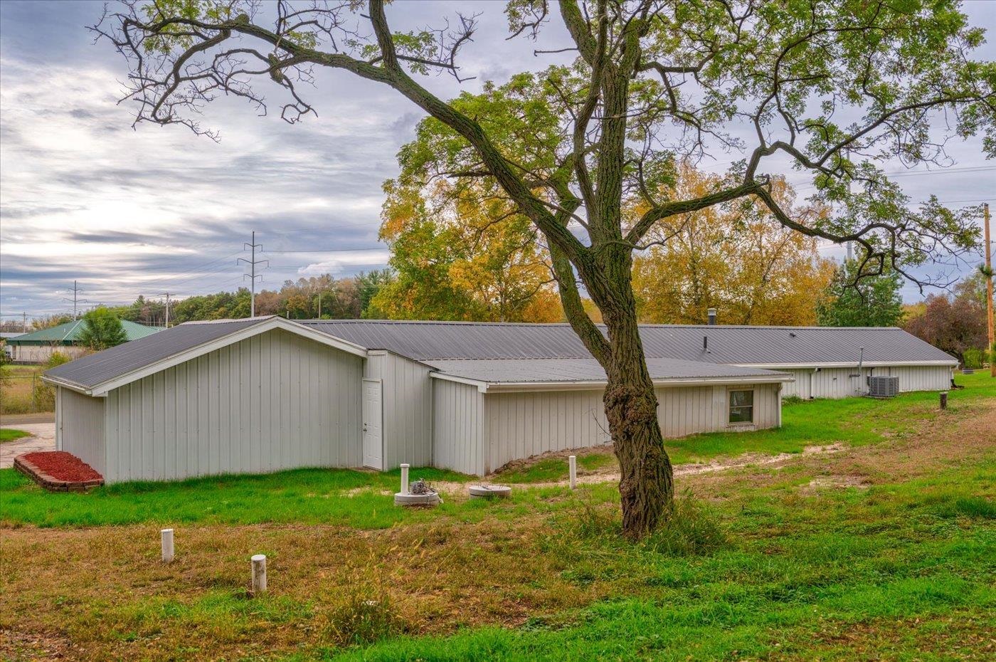 W8388 Crawford Road Portage, WI 53901 - Photo 50 of 51