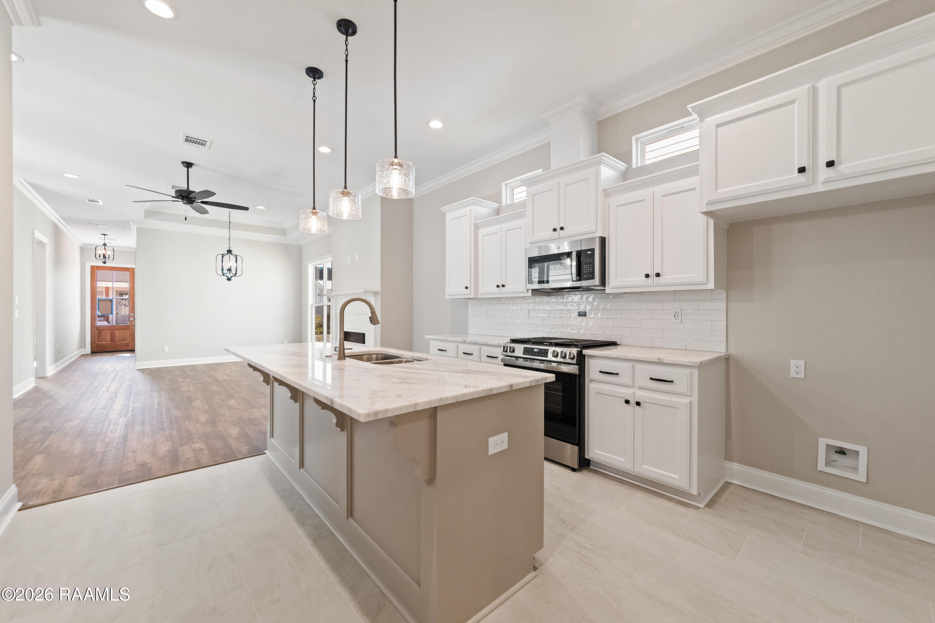 117 Lenova Lane Lafayette, LA 70507 - Photo 12 of 40 117 Lenova Ln-31