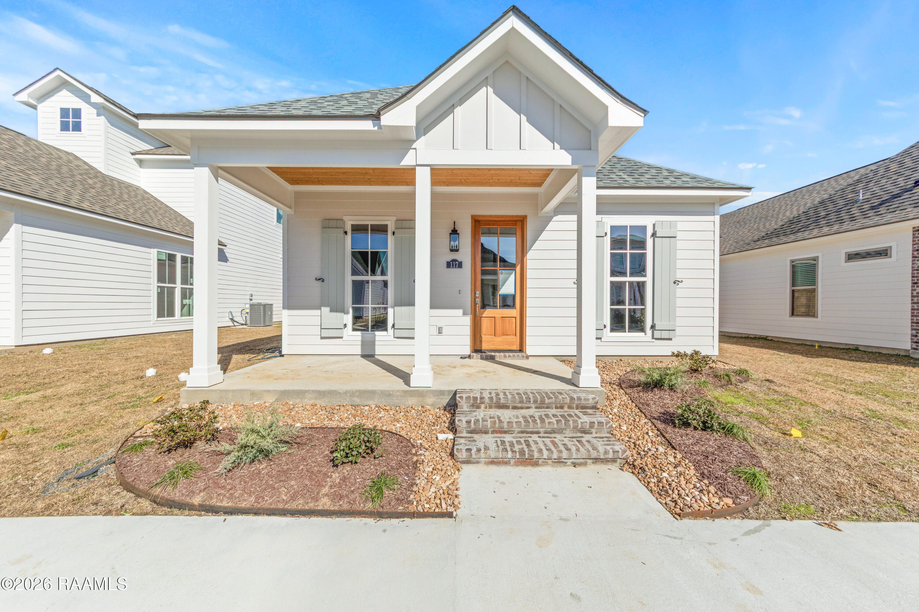 117 Lenova Lane Lafayette, LA 70507 - Photo 2 of 40 117 Lenova Ln-1