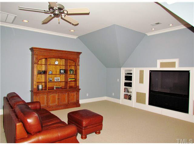 2509 Sharon View Lane Raleigh, NC 27614 - Photo 18 of 25 Gallery Image 18