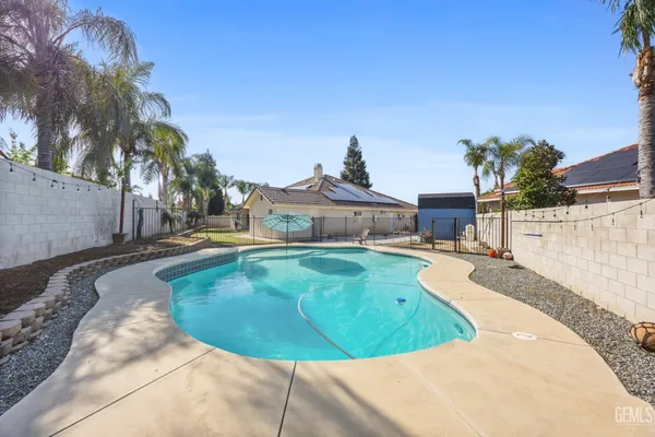 $655,000 | Undisclosed Address, Bakersfield, CA 93312