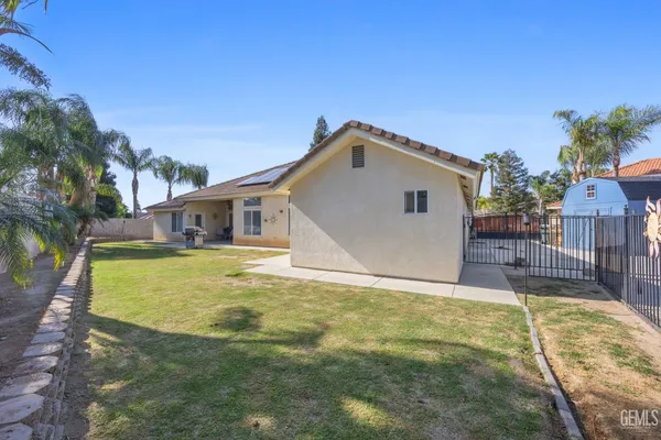 $655,000 | Undisclosed Address, Bakersfield, CA 93312