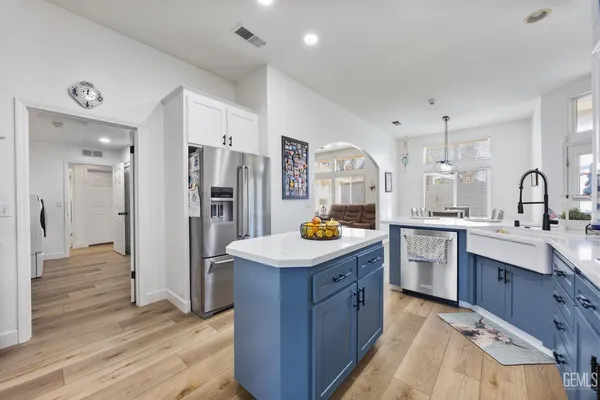 $655,000 | Undisclosed Address, Bakersfield, CA 93312