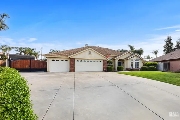 $655,000 | Undisclosed Address, Bakersfield, CA 93312