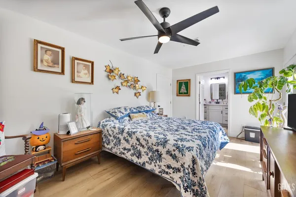 $655,000 | Undisclosed Address, Bakersfield, CA 93312