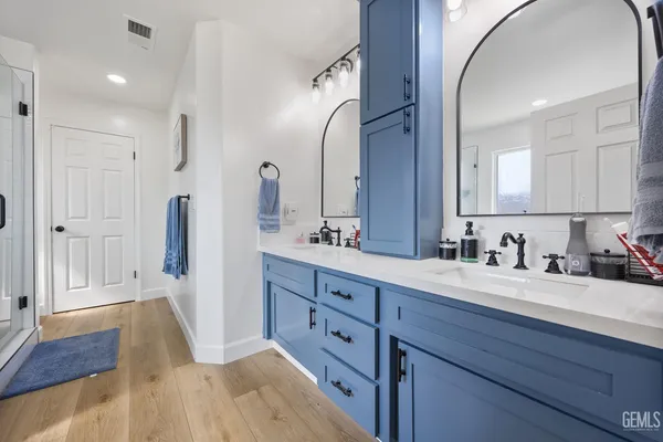 $655,000 | Undisclosed Address, Bakersfield, CA 93312