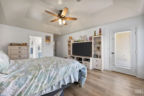 $655,000 | Undisclosed Address, Bakersfield, CA 93312