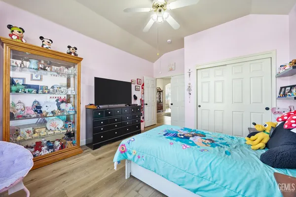 $655,000 | Undisclosed Address, Bakersfield, CA 93312