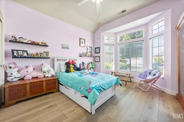 $655,000 | Undisclosed Address, Bakersfield, CA 93312