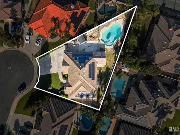 $655,000 | Undisclosed Address, Bakersfield, CA 93312