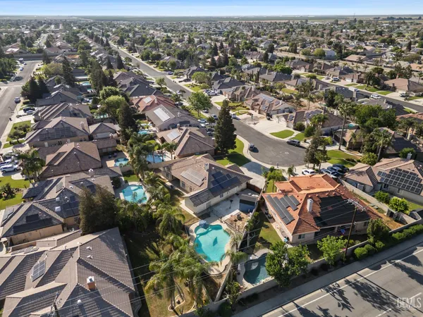 $655,000 | Undisclosed Address, Bakersfield, CA 93312