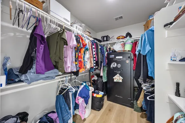 $655,000 | Undisclosed Address, Bakersfield, CA 93312