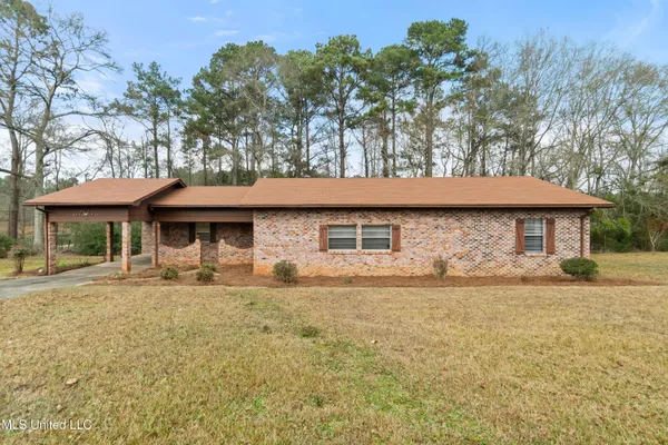 $110,000 | 64 Eastview Circle, Laurel, MS 39443