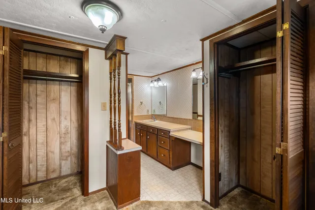 $110,000 | 64 Eastview Circle, Laurel, MS 39443