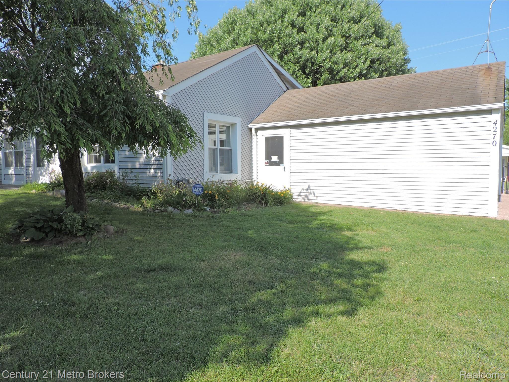4270 North Irish Road Davison, MI 48423 - Photo 33 of 54 DSCN8794.JPG