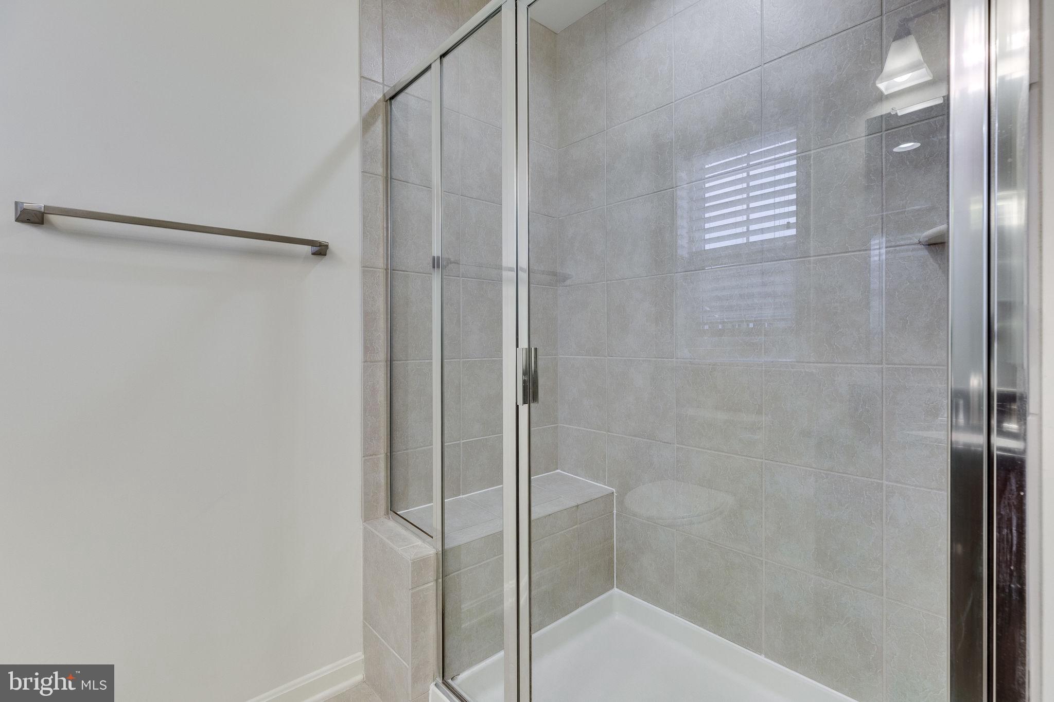 44128 Turf Field Square Chantilly, VA 20152 - Photo 45 of 56 Gallery Image 45