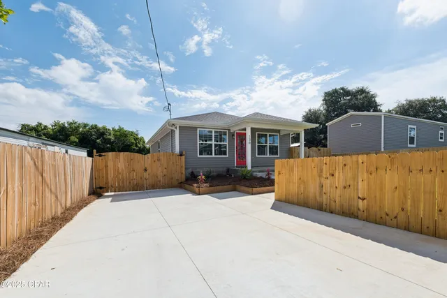 $239,500 | 136 Harlem Avenue, Panama City, FL 32401
