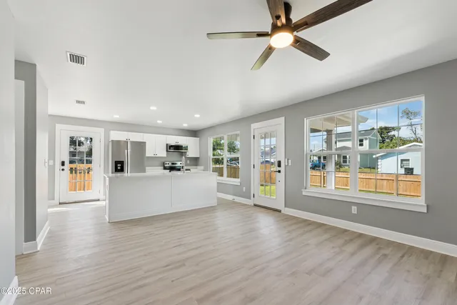 $239,500 | 136 Harlem Avenue, Panama City, FL 32401