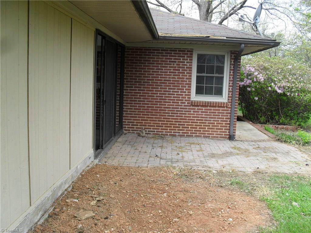 447 Coleridge Road Ramseur, NC 27316 - Photo 17 of 21 Gallery Image 17