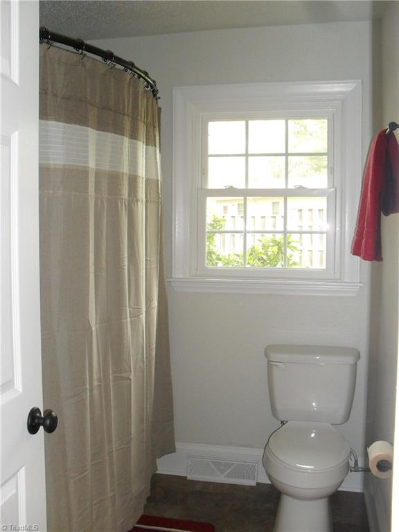 447 Coleridge Road Ramseur, NC 27316 - Photo 10 of 21 Gallery Image 10