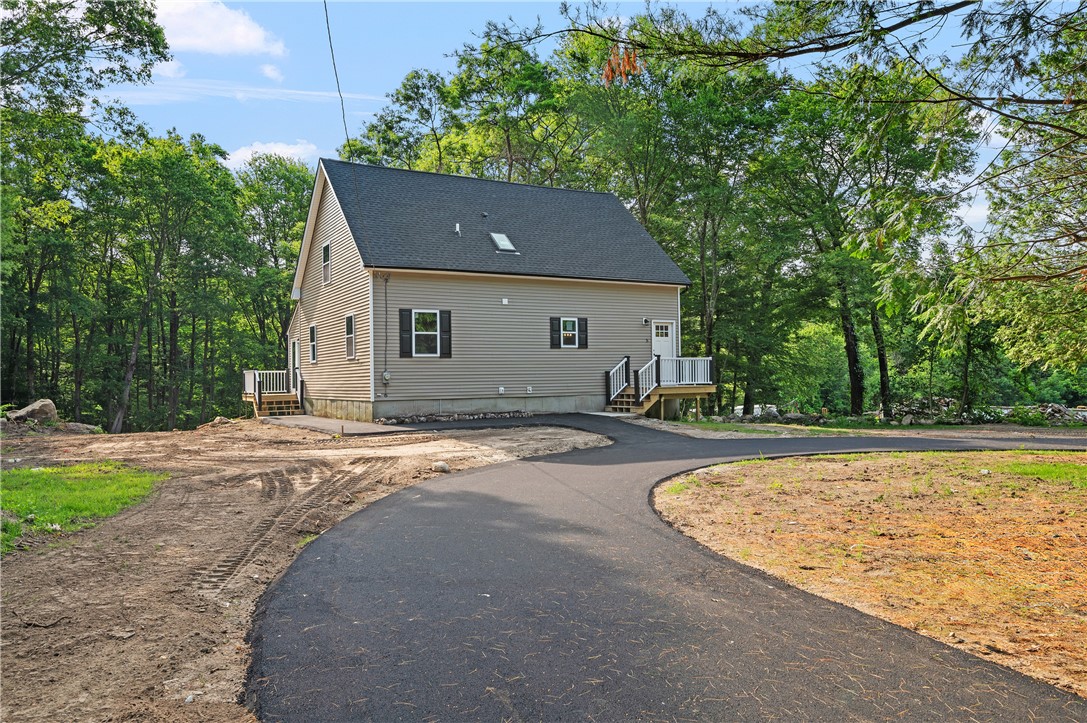 5 Shippee Schoolhouse Road Foster, RI 02825 - Photo 4 of 46 Gallery Image 4